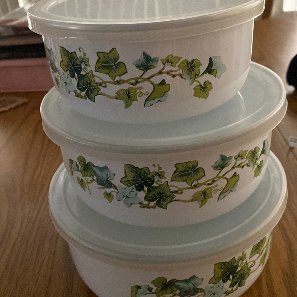 Set of 3 tins